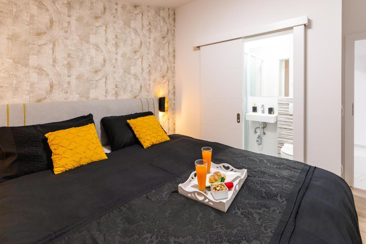 Apartman Laura Vir Eksteriør bilde